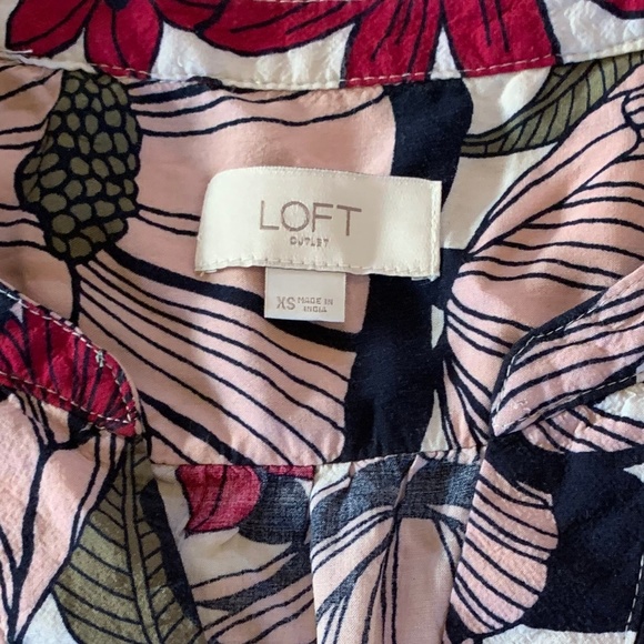 LOFT Outlet Floral Print LS Top XS - Picture 2 of 5